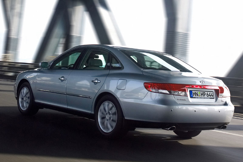 Hyundai Grandeur 2.7 i V6 24V 192 KM - dane techniczne, wymiary, spalanie i opinie