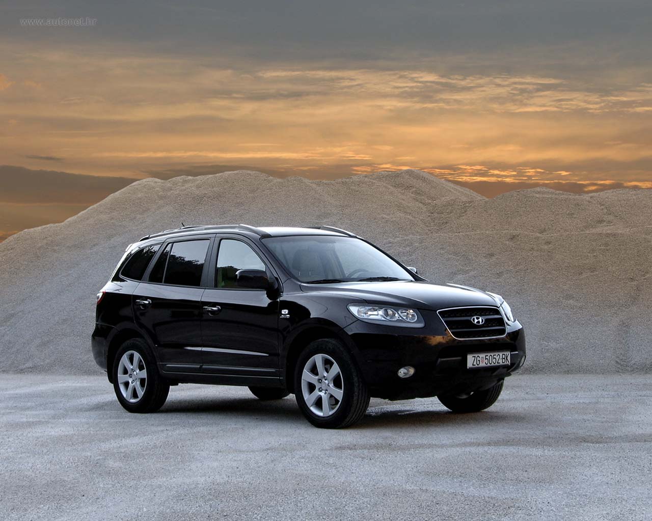 Hyundai Santa-FE  2.0 CRDi 112 KM - dane techniczne, wymiary, spalanie i opinie