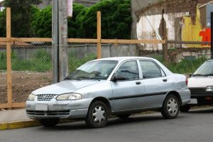 Kia Avella  1.5 i 16V 105 KM –