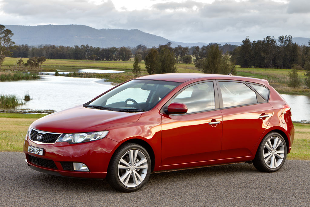 Kia Cerato  1.6 AT (105 KM) - dane techniczne, wymiary, spalanie i opinie