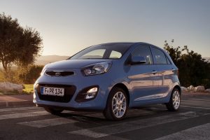 Kia Picanto  1.0 MT (65 HP) Hatchback