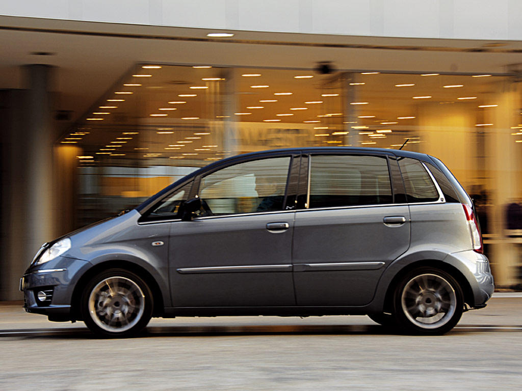 Lancia Musa 1.9 CDRi Multijet (100 Hp) - dane techniczne, wymiary, spalanie i opinie