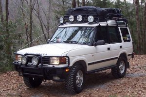 Land-Rover Discovery  3.5 i V8 3 dr 155 KM SUV