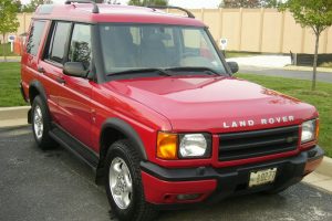 Land-Rover Discovery  4.0 i V8 185 KM SUV
