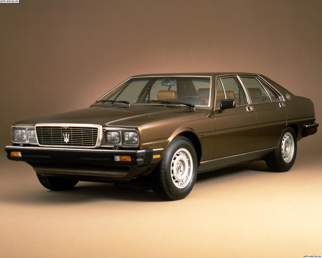 Maserati Quattroporte 2.8 Biturbo 284 KM - dane techniczne, wymiary, spalanie i opinie