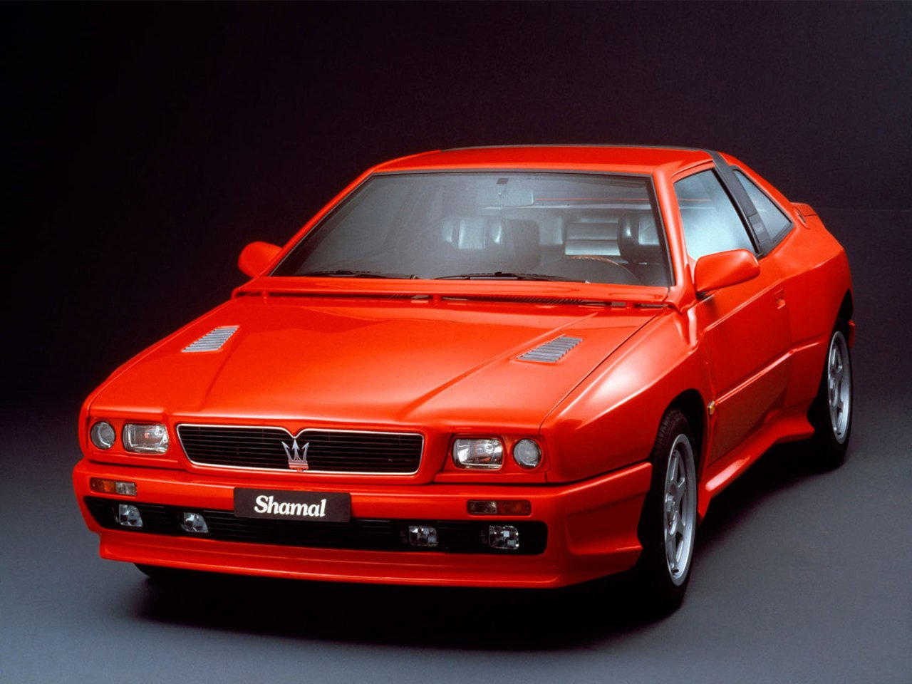 Maserati Shamal  3.2 i V8 32V 326 KM - dane techniczne, wymiary, spalanie i opinie