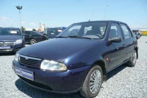 Mazda 121 1.3 60 KM Hatchback