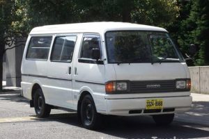 Mazda Bongo 2.0 82 KM Minivan
