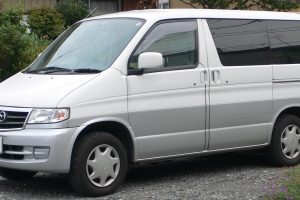 Mazda Bongo 2.5 D 120 KM Minivan