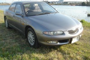 Mazda Eunos-500 1.8 i V6 24V 140 KM Minivan
