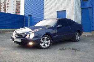 Mercedes-Benz CLK-klasse 320 208.365 218 KM Coupe