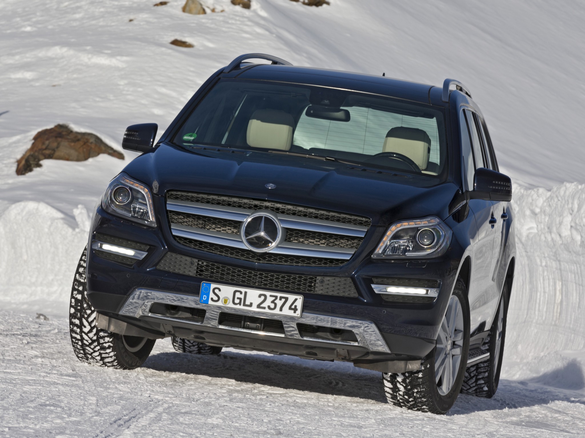 Mercedes-Benz GL-klasse GL 450 (340Hp) 4MATIC - dane techniczne, wymiary, spalanie i opinie