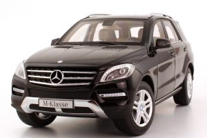 Mercedes-Benz M-klasse  ML 350 BlueTEC (240Hp) SUV