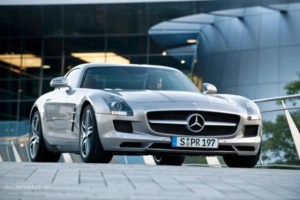 Mercedes-Benz SLS-klasse  6.3L 571KM SUV