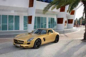 Mercedes-Benz SLS-AMG GT 6.2 AT (591 KM) Terenówka