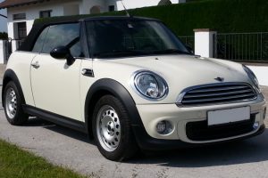 Mini One 1.6i 90 KM SUV
