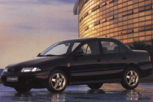 Mitsubishi Carisma 1.8 16V GDI 125 KM Sedan