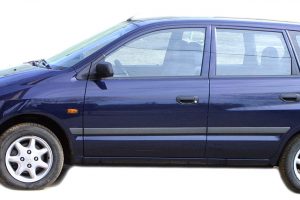 Mitsubishi Chariot  2.0 i 16V 4WD MX 135 KM Minivan