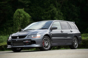 Mitsubishi Lancer 1.6 i 16V 98 KM Sedan