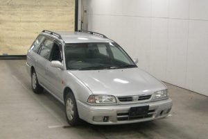 Nissan Avenir 1.8 i 16V type bi 125 KM Suv