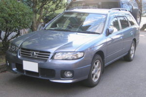 Nissan Avenir 2.0 i 16V 145 KM Suv