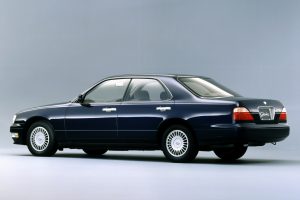 Nissan Gloria 2.5i V6 (190Hp) Sedan