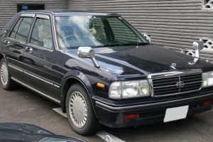 Nissan Gloria 2.0T Twincam 185KM Sedan