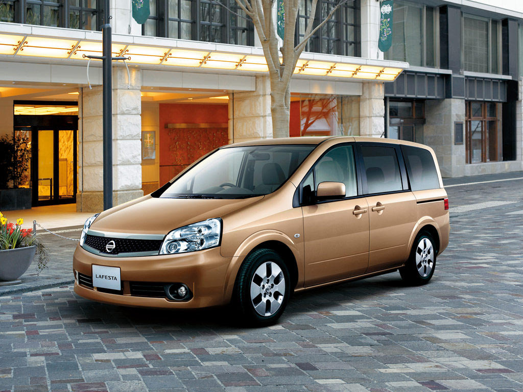 Nissan Lafesta  2.0 4WD 129 KM - dane techniczne, wymiary, spalanie i opinie