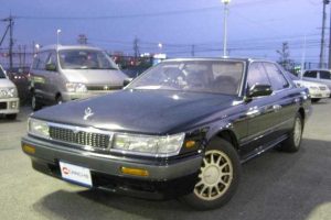 Nissan Laurel  2.5 24V Club S 190 KM Sedan