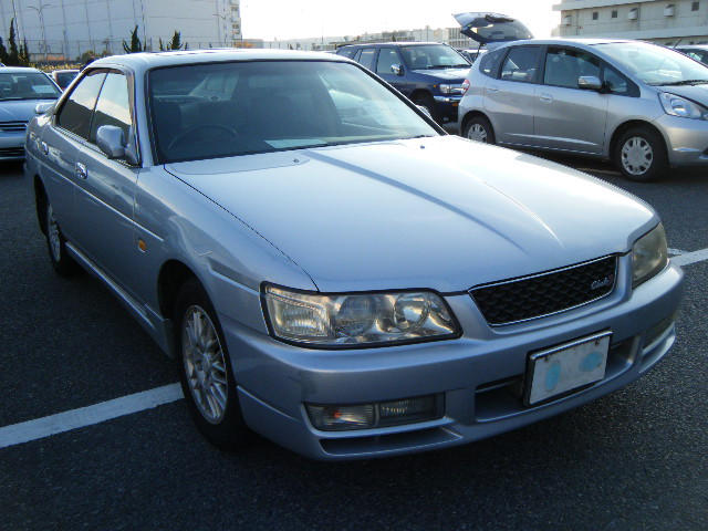Nissan Laurel 2.5T (235Hp) - dane techniczne, wymiary, spalanie i opinie