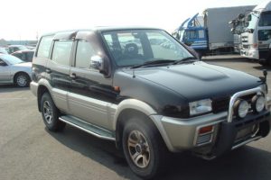 Nissan Mistral 2.7 i TDi 3 dr 125 KM Pickup