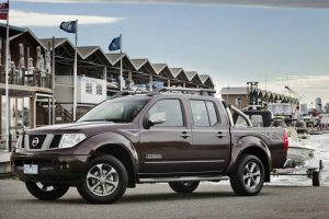Nissan Navara 2.5 dCi Double Cab 4WD 174 KM Coupe