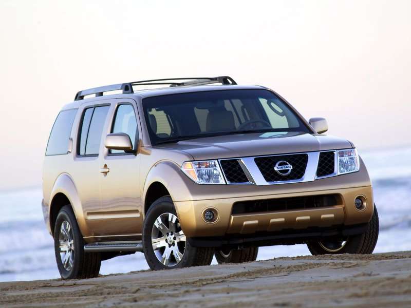 Nissan Pathfinder  4.0 i V6 4WD 269 KM AT - dane techniczne, wymiary, spalanie i opinie