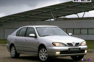 Nissan Primera 1.8 16V 114 KM Hatchback