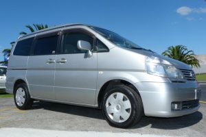 Nissan Serena 2.5 TDi 16V 150 KM Minivan