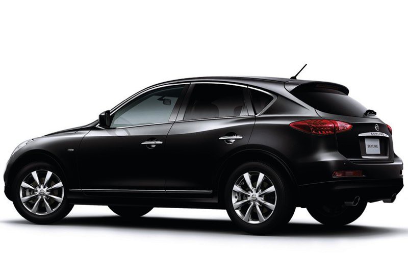 Nissan Skyline 3.7i V6 (330Hp) 4WD - dane techniczne, wymiary, spalanie i opinie