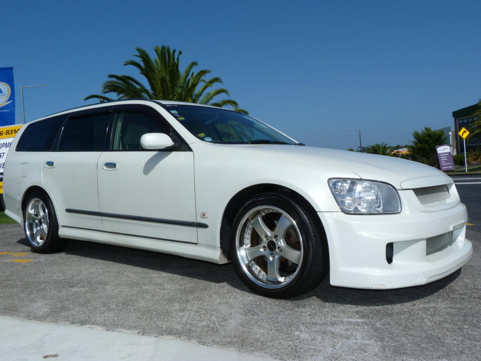 Nissan Stagea 2.5 V6 24V 215 KM - dane techniczne, wymiary, spalanie i opinie
