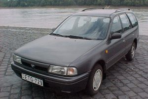 Nissan Sunny 1.4 16V 75 KM Hatchback