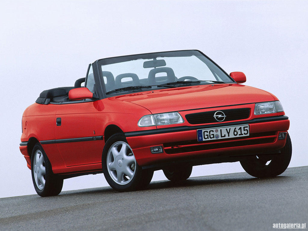 Opel Astra  1.6 i 75 KM - dane techniczne, wymiary, spalanie i opinie
