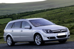 Opel Astra  1.7 CDTI 100 KM Suv