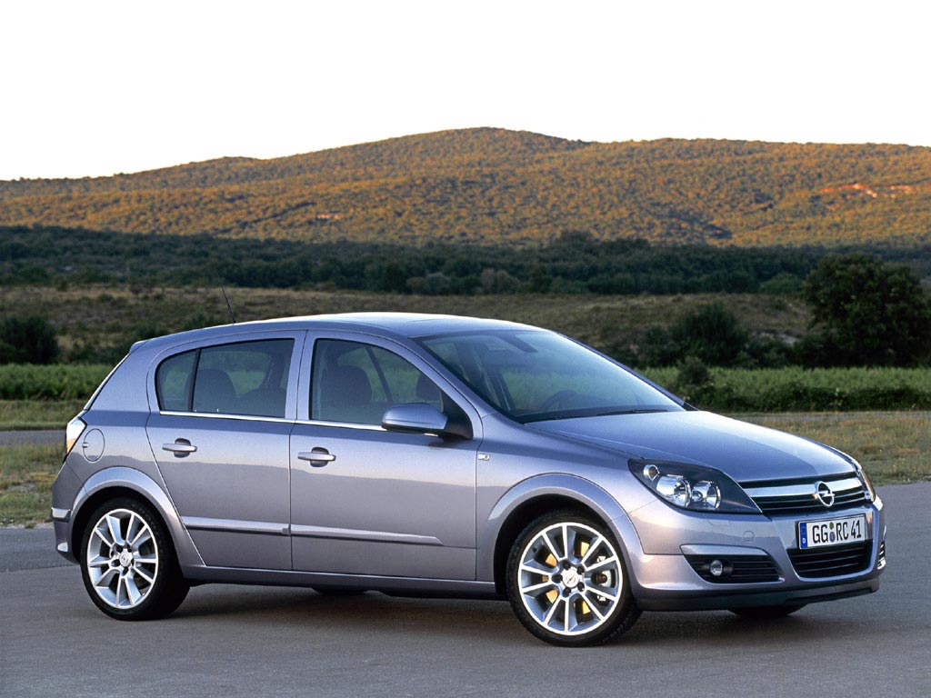 Opel Astra  1.6 i 16V 105 KM AT Hatchback