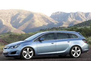 Opel Astra  2.0 CDTI (160Hp) Suv