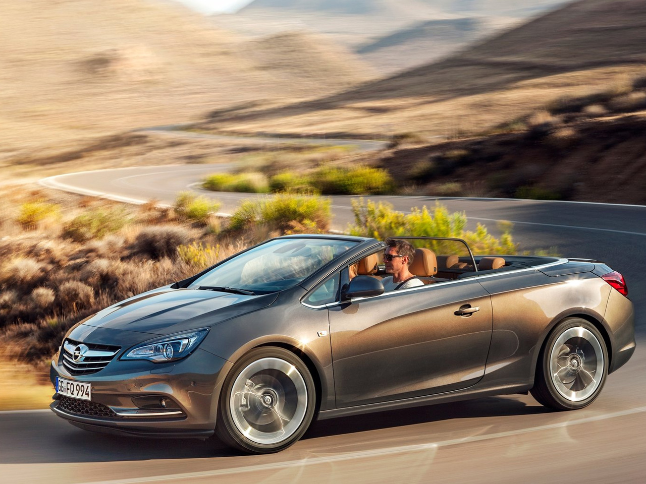 Opel Cascada  1.6 AT (170 KM) - dane techniczne, wymiary, spalanie i opinie