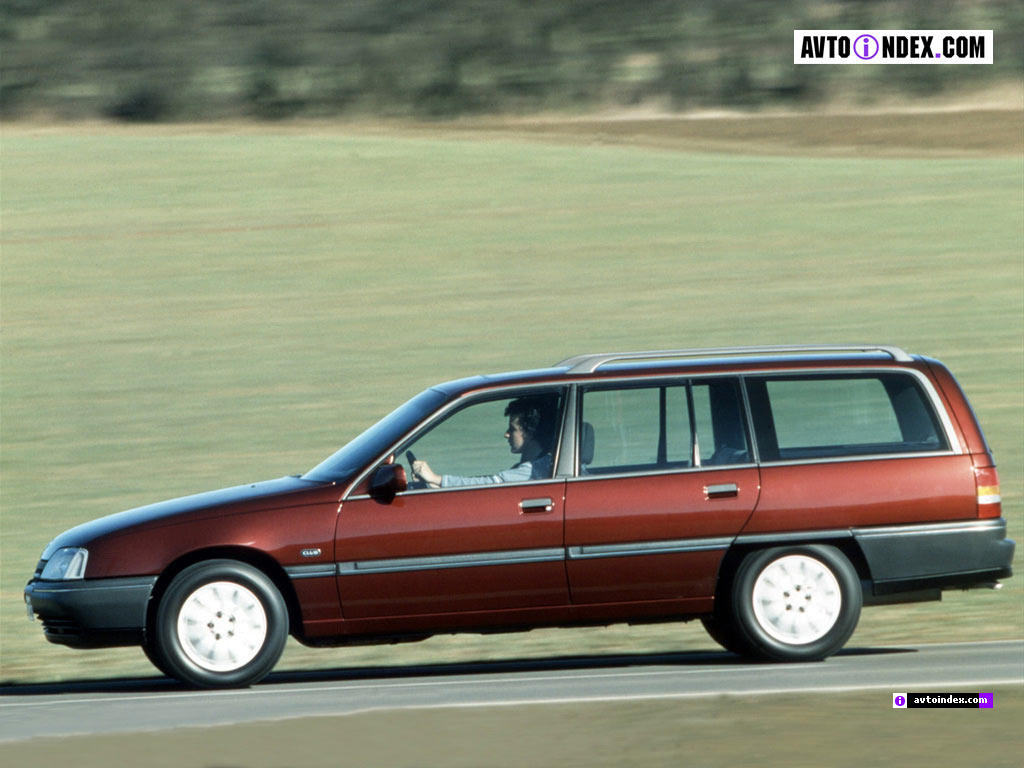 Opel Omega  1.8 N 82 KM Sedan