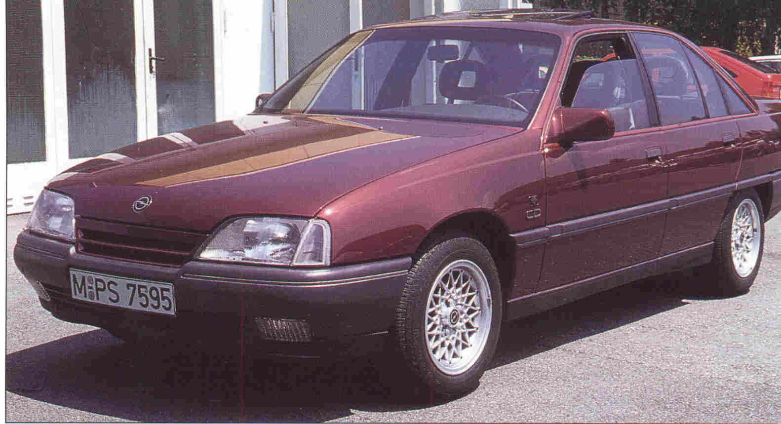 Opel Omega  2.6 i 150 KM Sedan