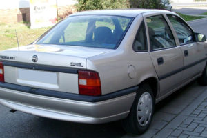 Opel Vectra  2.5 V6 170 KM Sedan