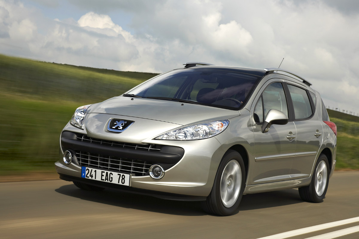 Peugeot 207  1.6i (120Hp) - dane techniczne, wymiary, spalanie i opinie