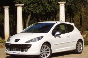 Peugeot 207 1.6 HDi 90 KM Hatchback