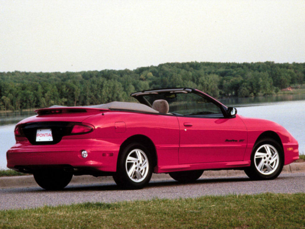 Pontiac Sunfire 2.4 i 16V 152 KM - dane techniczne, wymiary, spalanie i opinie