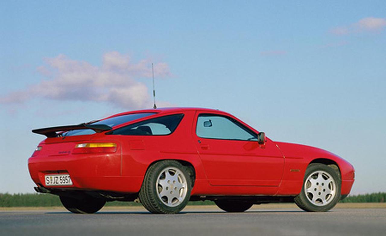 Porsche 928  S 4.6i V8 (301Hp) - dane techniczne, wymiary, spalanie i opinie